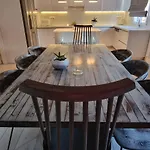 Villa Little John Вилла